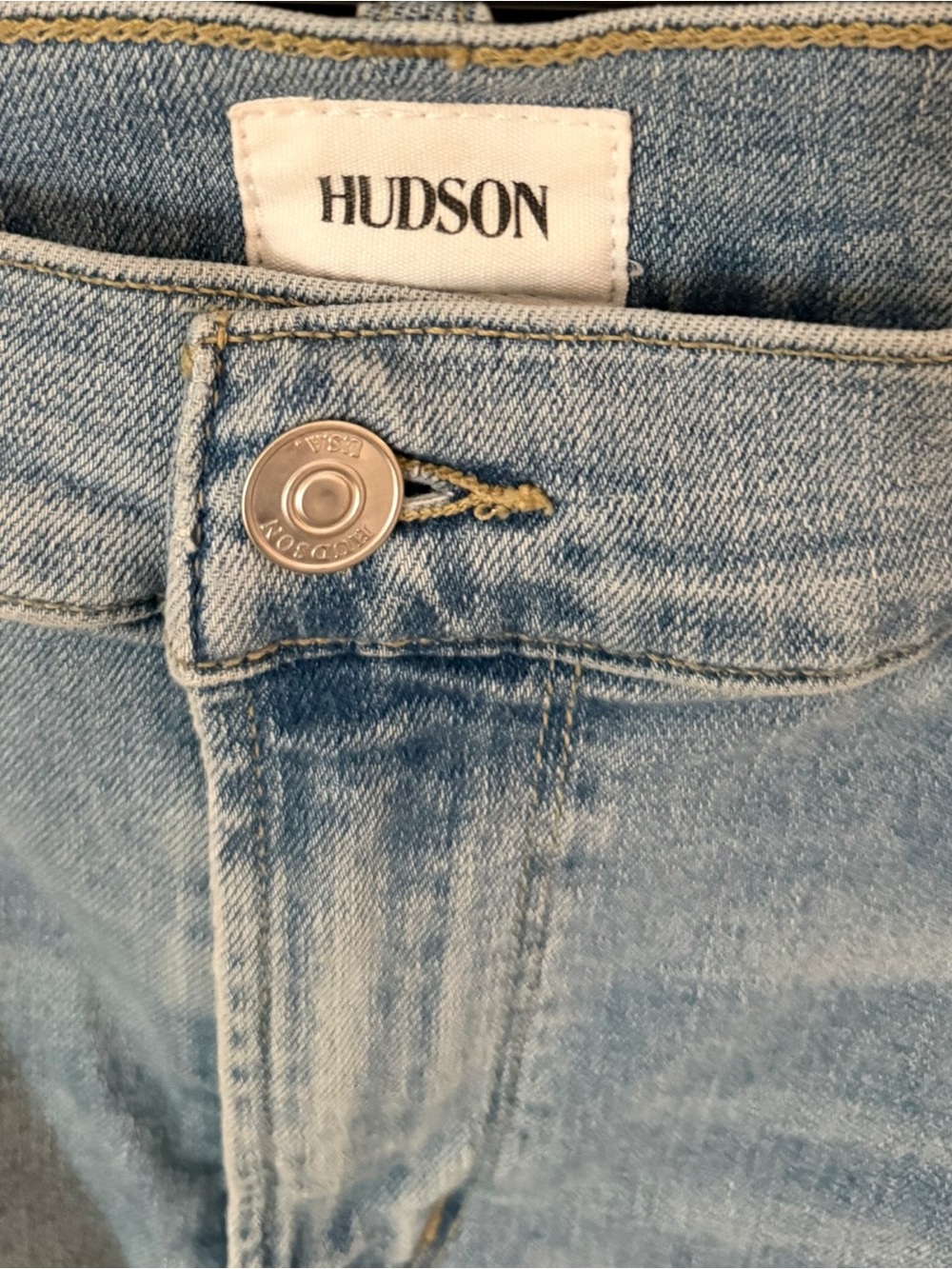Hudson Jeans Men’s Light Wash Blue Denim Jeans